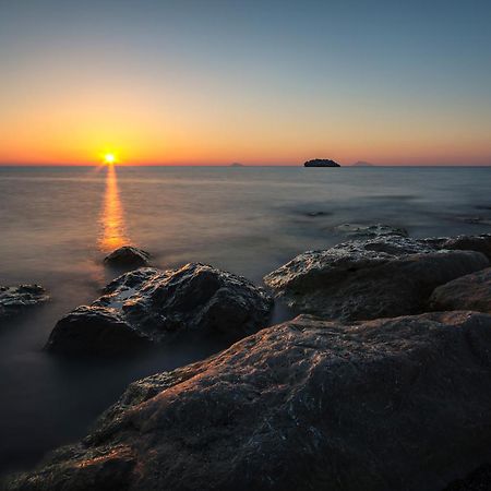 La Cicala Otel Brolo Dış mekan fotoğraf